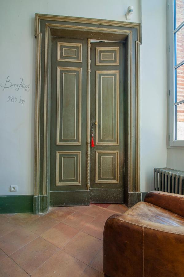 Maison D'Hotes La Lumiere De Migou Beaumont-de-Lomagne Bagian luar foto