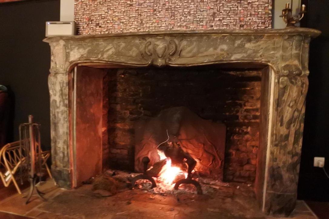 Maison D'Hotes La Lumiere De Migou Beaumont-de-Lomagne Bagian luar foto