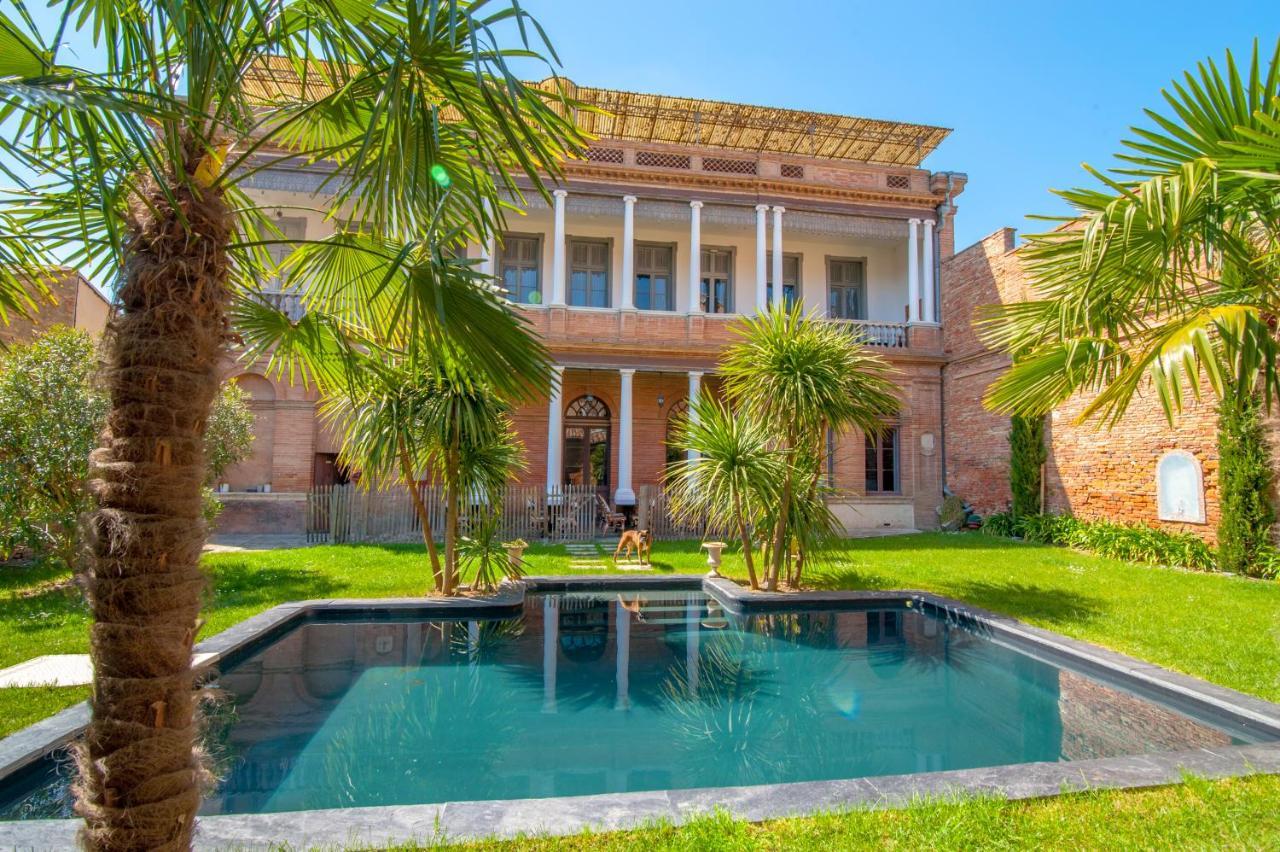 Maison D'Hotes La Lumiere De Migou Beaumont-de-Lomagne Bagian luar foto