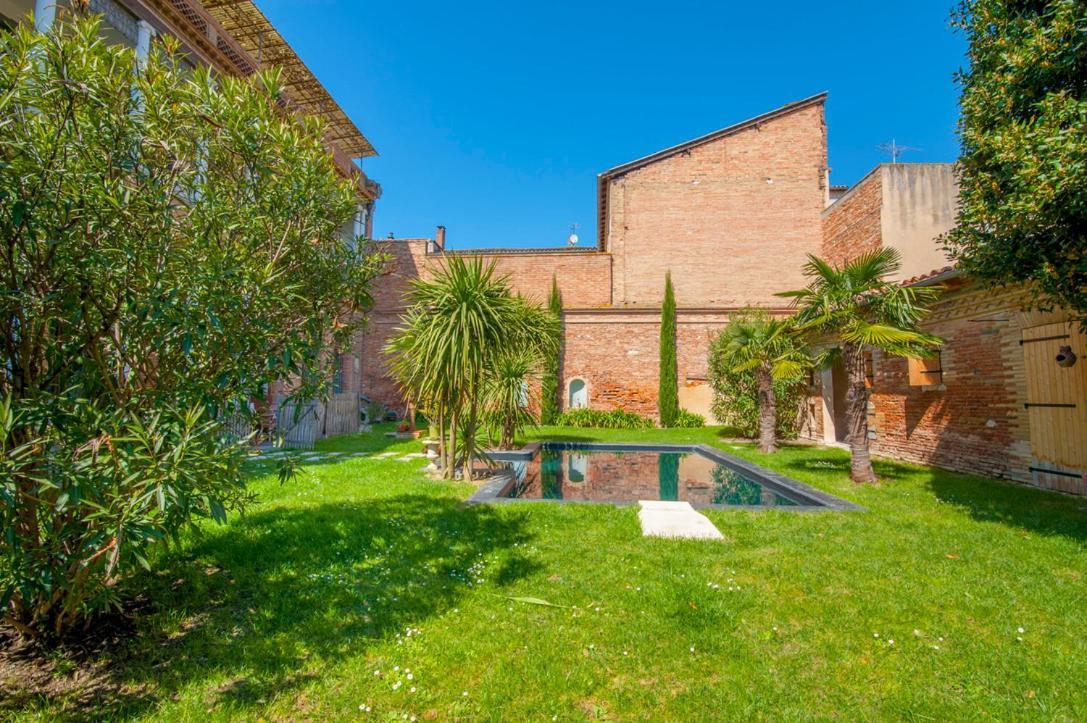 Maison D'Hotes La Lumiere De Migou Beaumont-de-Lomagne Bagian luar foto