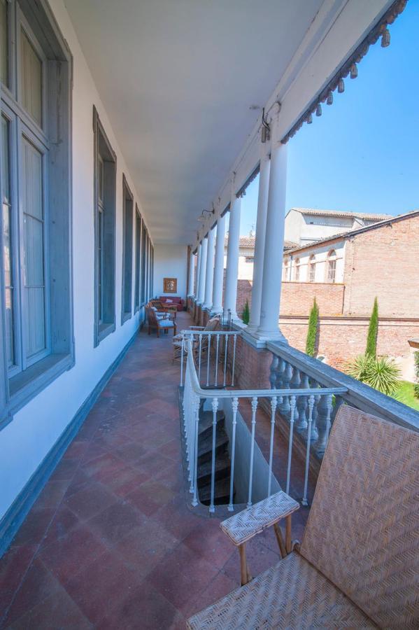 Maison D'Hotes La Lumiere De Migou Beaumont-de-Lomagne Bagian luar foto