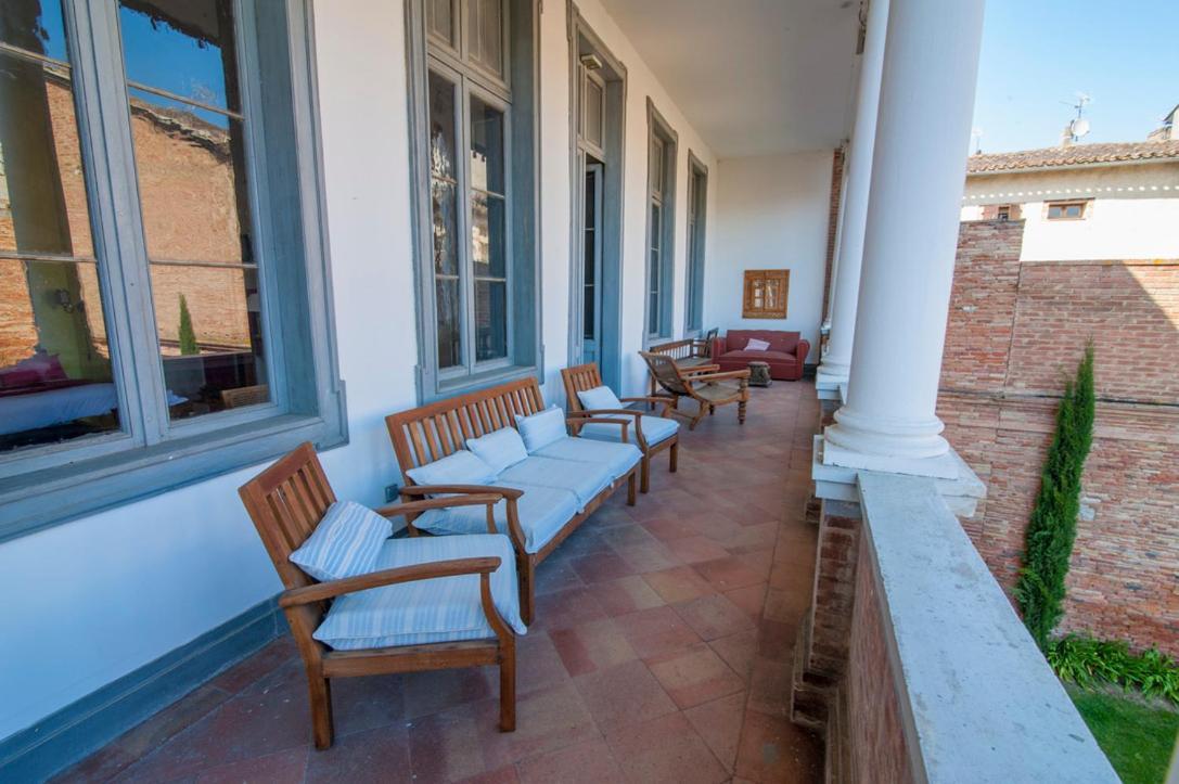 Maison D'Hotes La Lumiere De Migou Beaumont-de-Lomagne Bagian luar foto