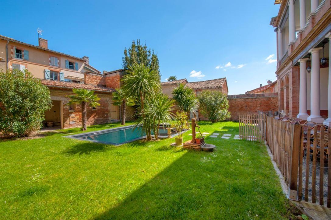 Maison D'Hotes La Lumiere De Migou Beaumont-de-Lomagne Bagian luar foto
